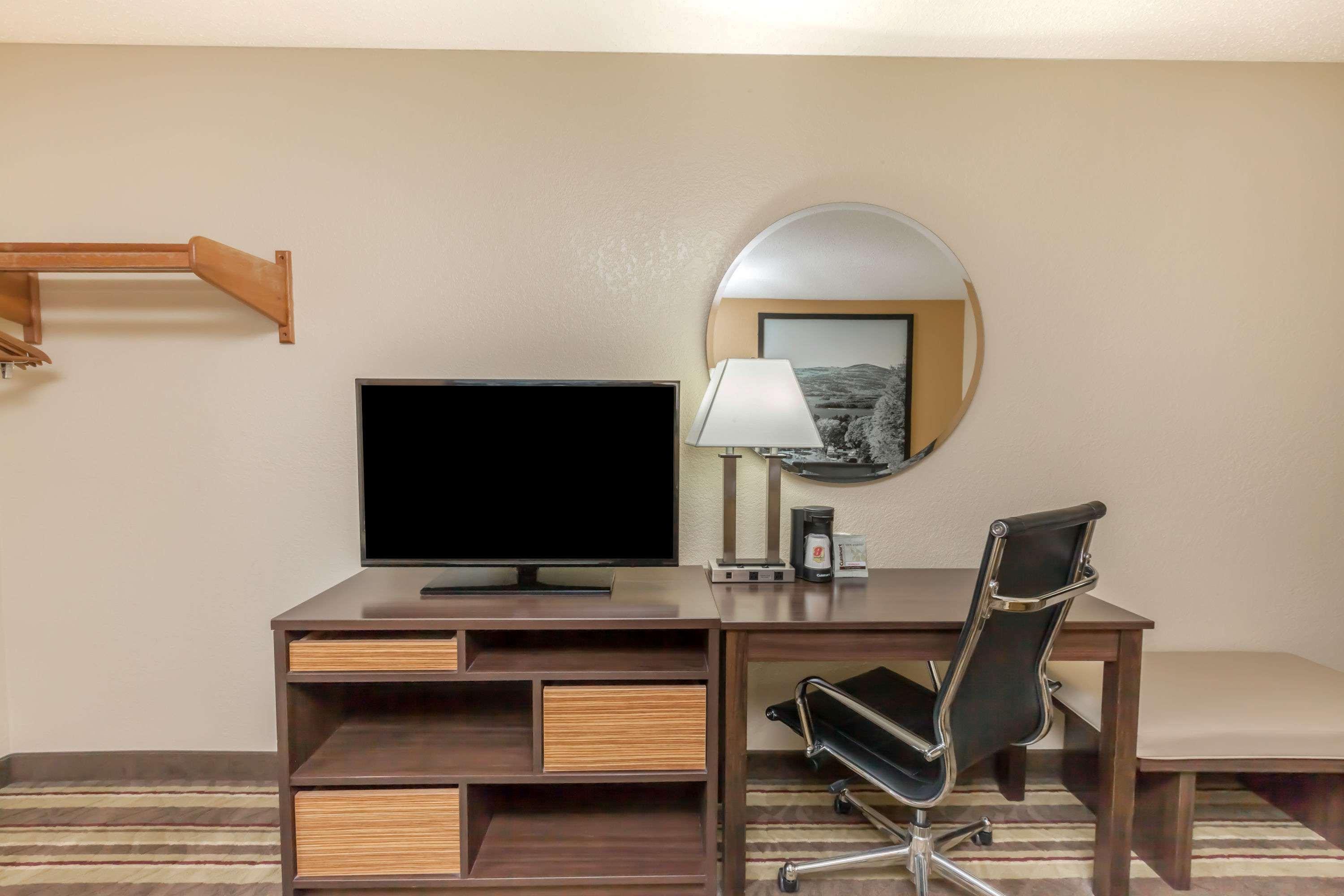 מלון Super 8 By Wyndham Latham - Albany Airport מראה חיצוני תמונה